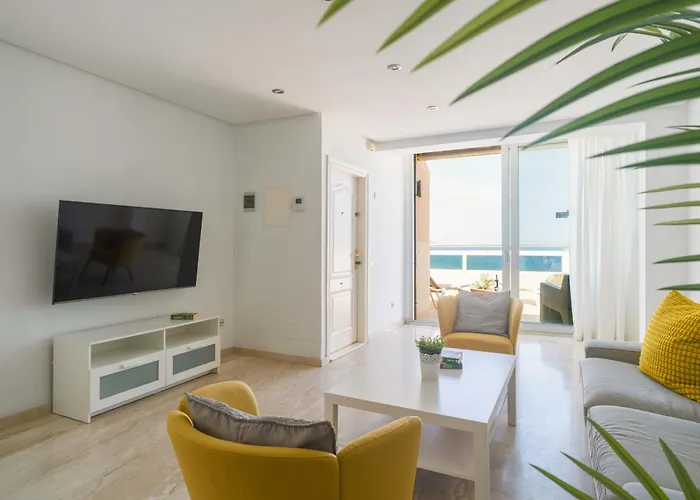 Сasa de vacaciones Awesome Beachfront Terrace By Canariasgetaway *